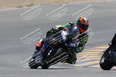 media/Apr-09-2023-SoCal Trackdays (Sun) [[333f347954]]/Turn 10 (115pm)/